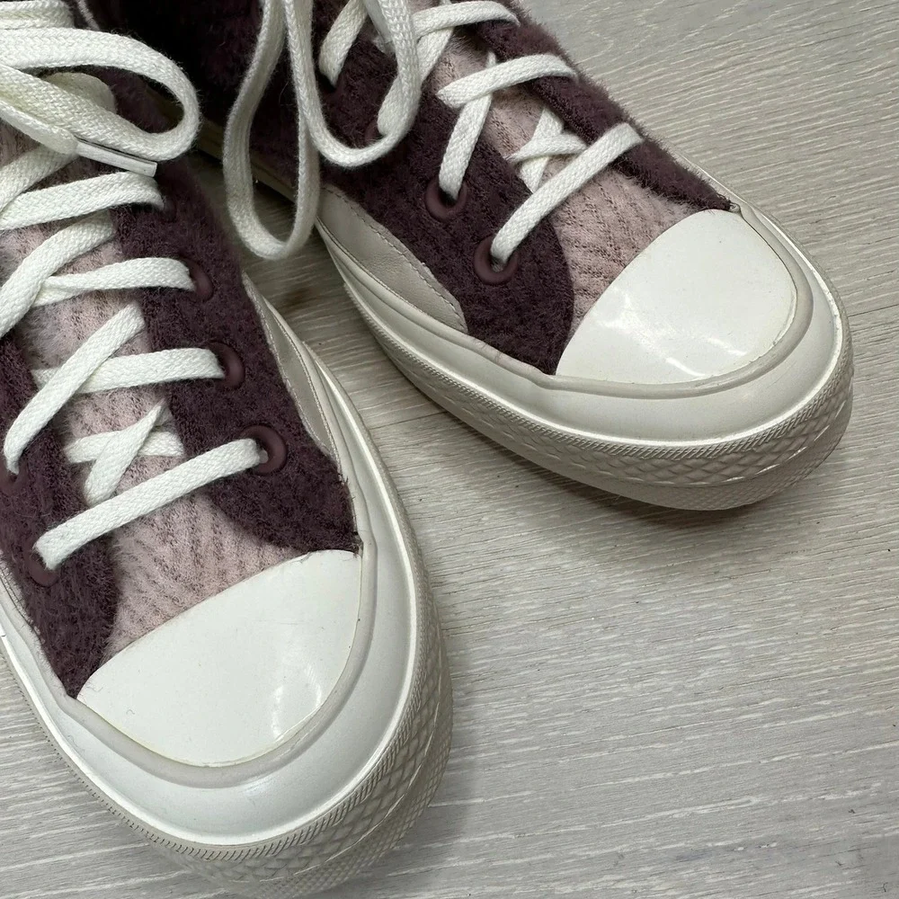 Converse Chuck 70 Hi Cozy Utility Womens 9 Burgundy Fuzzy Sneakers A01339C‎